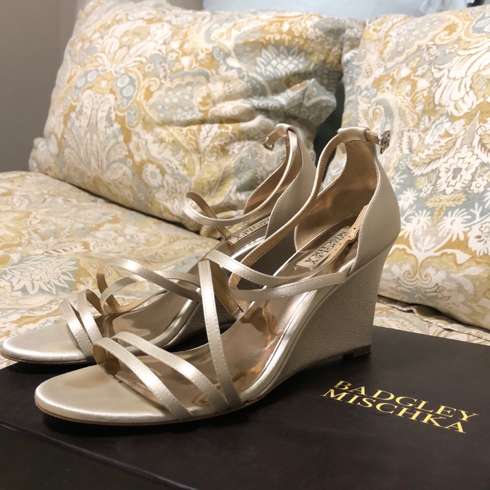 Cream/ivory wedges